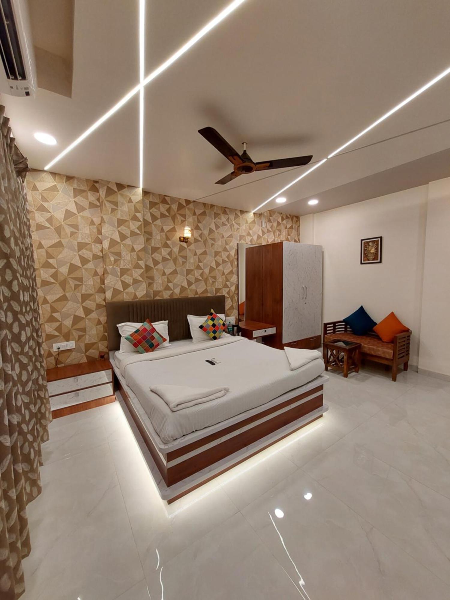 Divine Bliss Villa Lonavala Eksteriør billede
